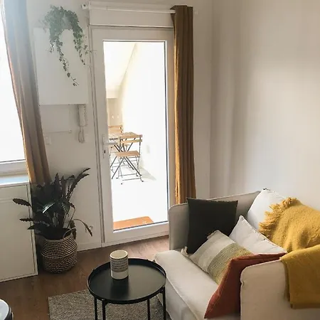 Studio Climatisé - Gare - Centre Nimes