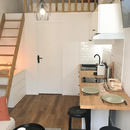 Studio Climatisé - Gare - Centre Apartamento Nimes