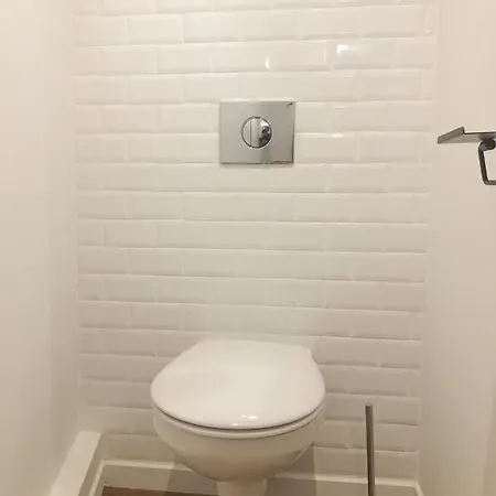 Studio Climatisé - Gare - Centre * Nimes