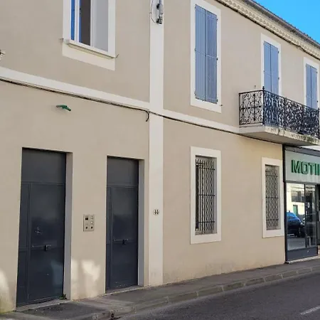 Climatise Terrasse Centre Historique Gare 10 Min Arenes Apartman *